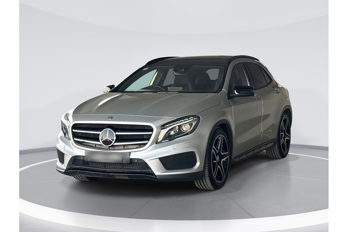 2015 Mercedes-Benz GLA-Class GLA250 X156
