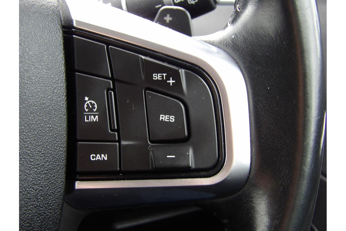 2016 Land Rover Discovery Sport Si4 SE L550