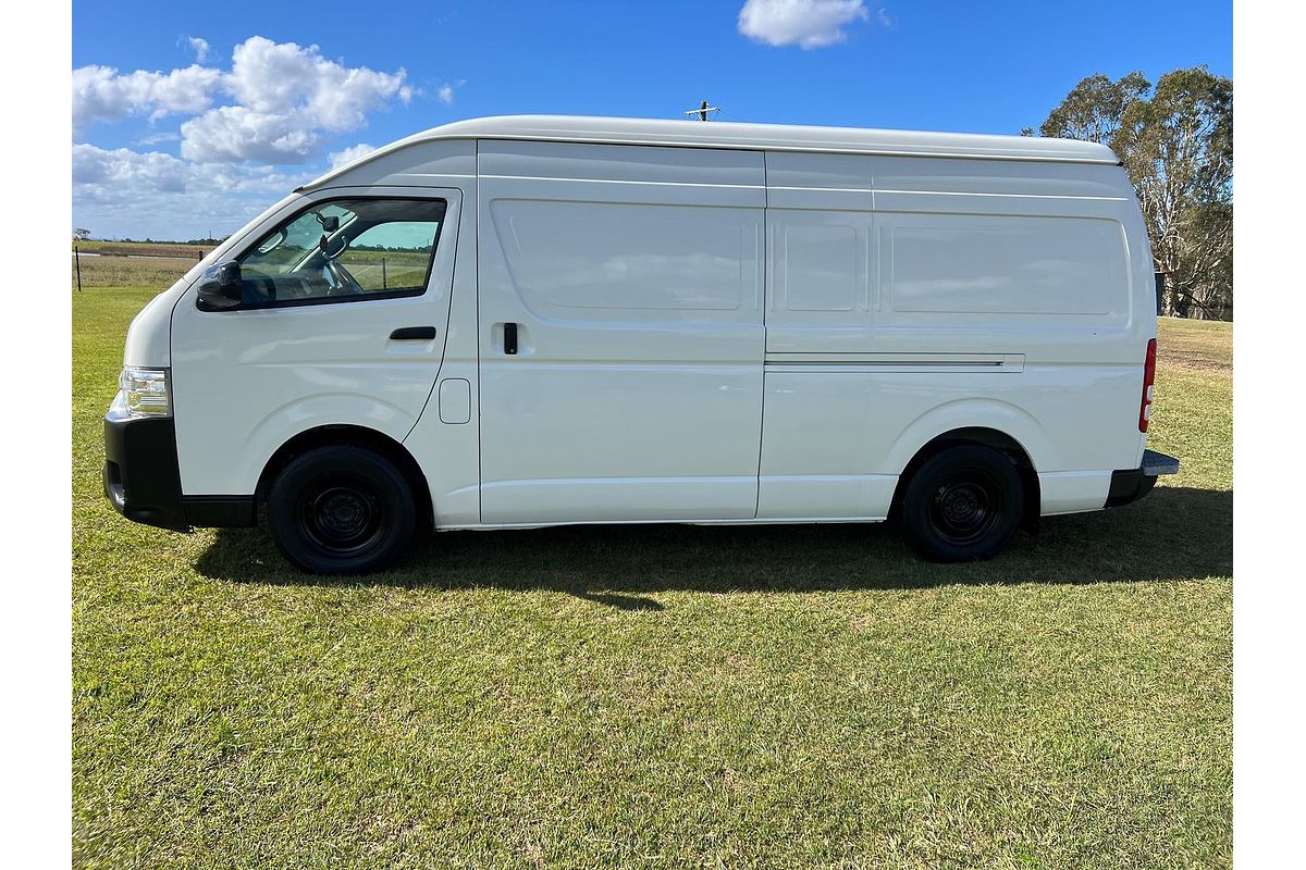2019 Toyota Hiace KDH221R