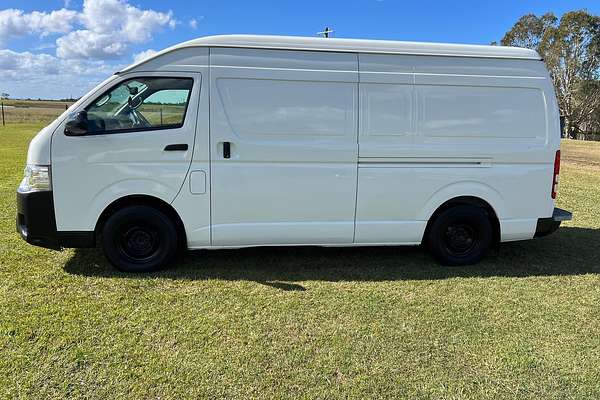 2019 Toyota Hiace KDH221R