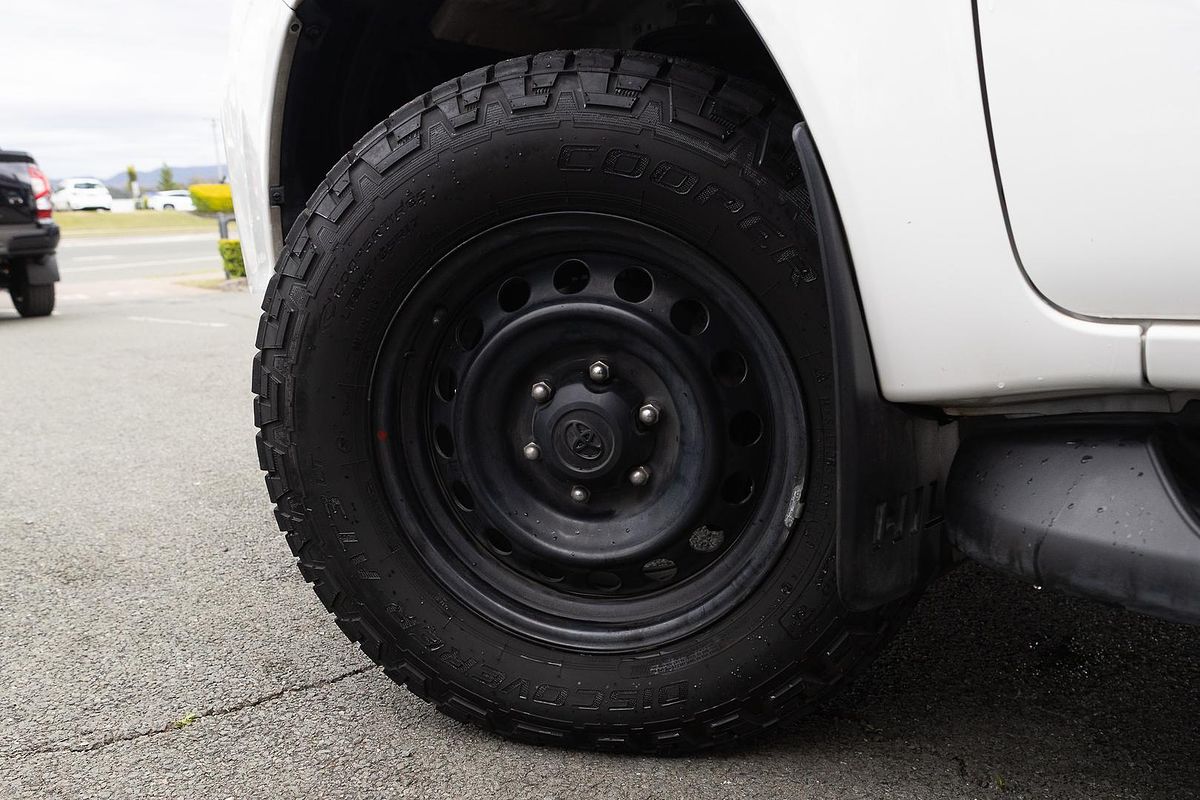 2019 Toyota Hilux SR GUN126R 4X4