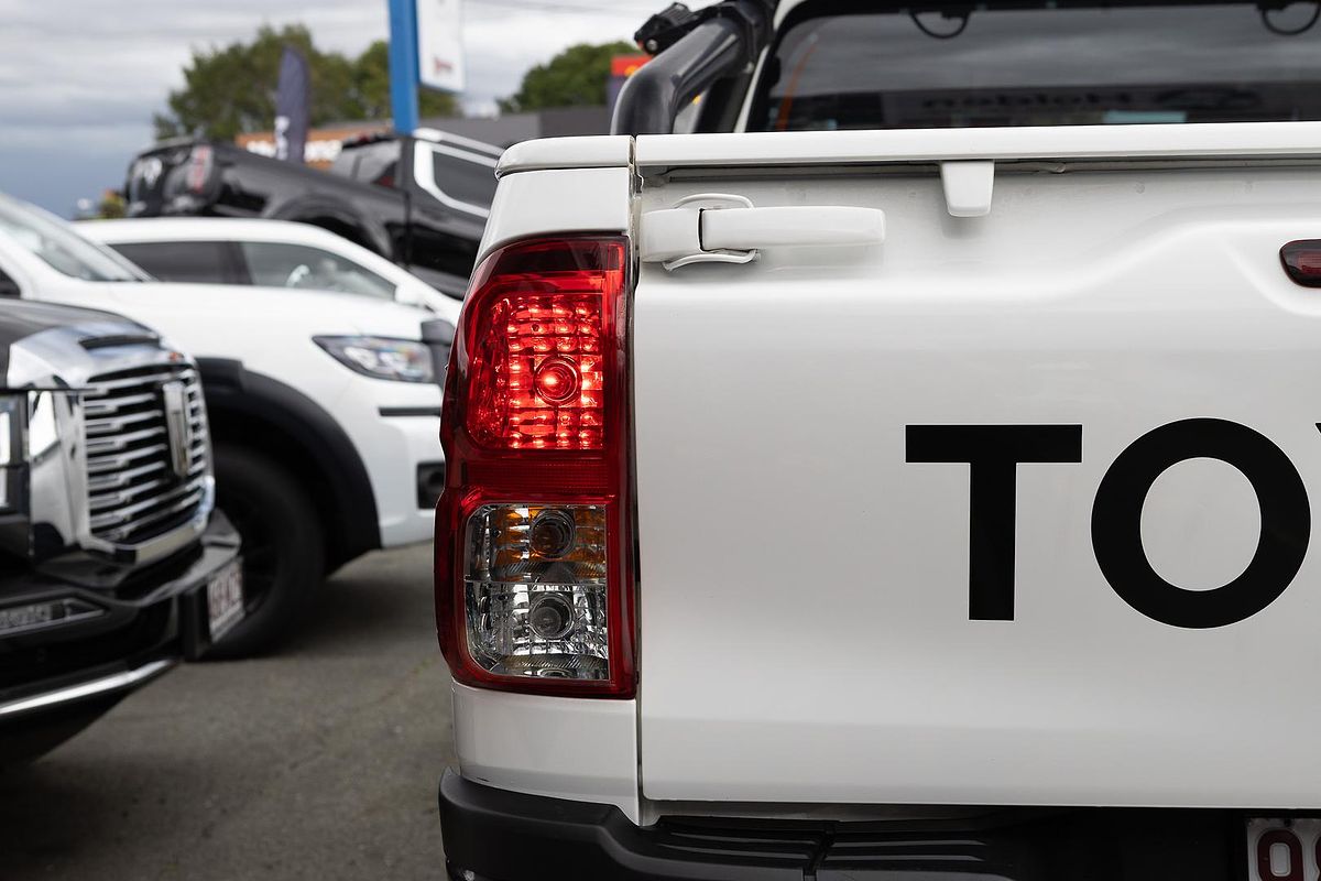 2019 Toyota Hilux SR GUN126R 4X4