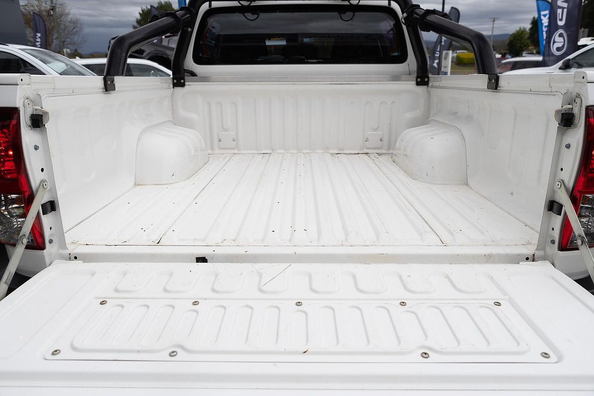 2019 Toyota Hilux SR GUN126R 4X4
