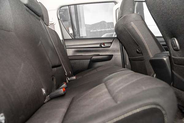 2019 Toyota Hilux SR GUN126R 4X4