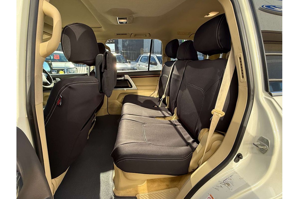 2017 Toyota Landcruiser Sahara VDJ200R