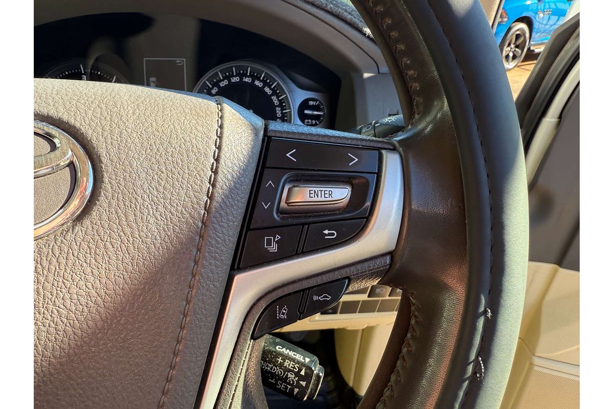 2017 Toyota Landcruiser Sahara VDJ200R