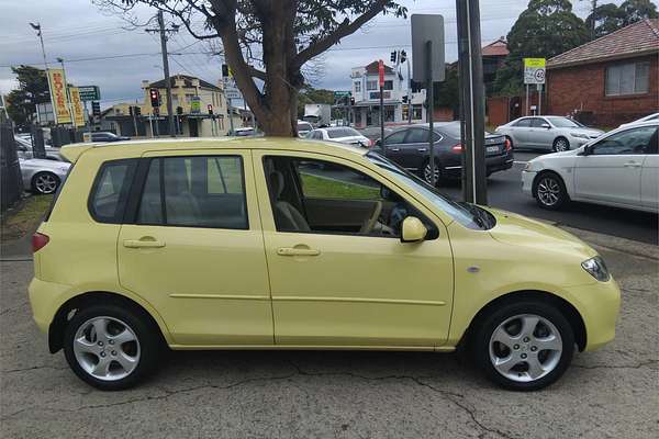 2002 Mazda 2 Maxx DY Series 1