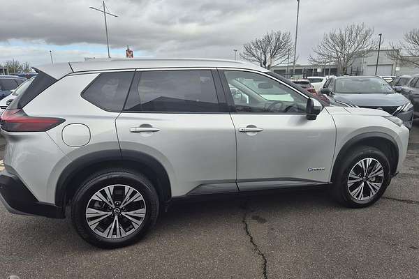 2024 Nissan X-TRAIL ST-L e-POWER T33