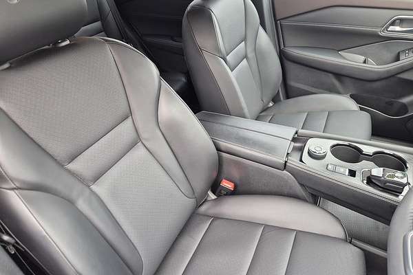 2024 Nissan X-TRAIL ST-L e-POWER T33