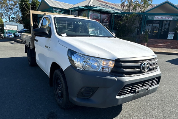 2017 Toyota Hilux Workmate TGN121R Rear Wheel Drive