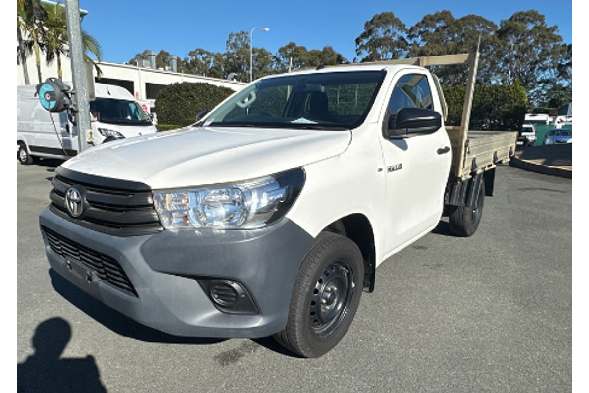 2017 Toyota Hilux Workmate TGN121R Rear Wheel Drive