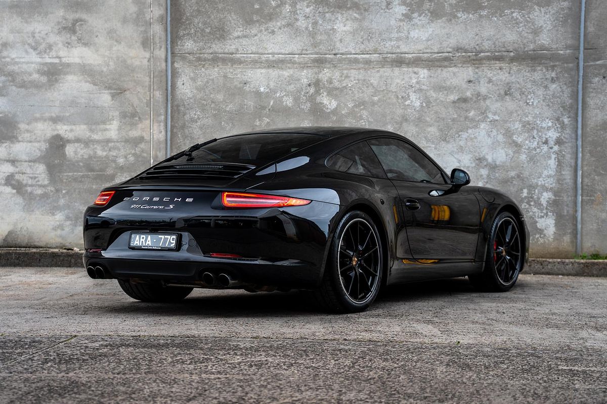 2014 Porsche 911 Carrera S 991