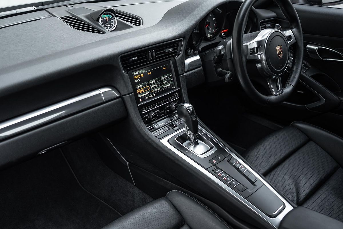 2014 Porsche 911 Carrera S 991