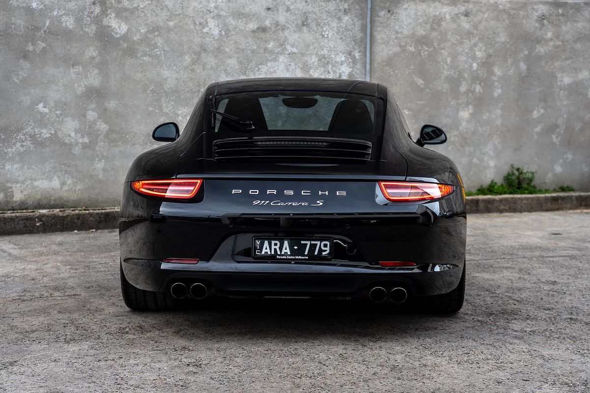 2014 Porsche 911 Carrera S 991