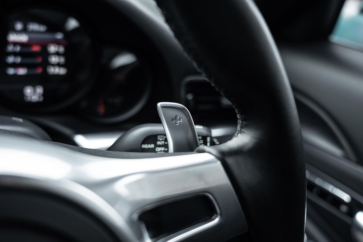 2014 Porsche 911 Carrera S 991