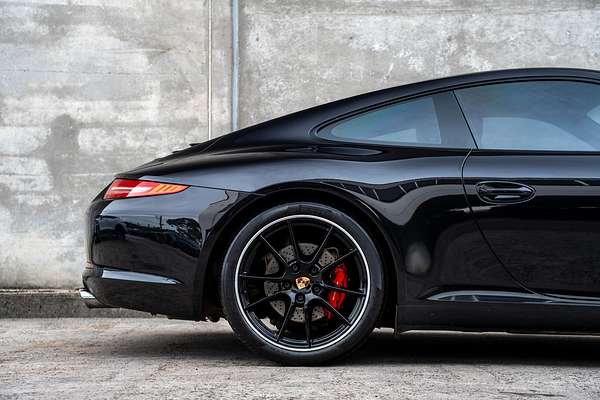 2014 Porsche 911 Carrera S 991