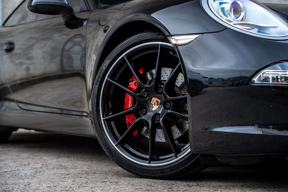 2014 Porsche 911 Carrera S 991