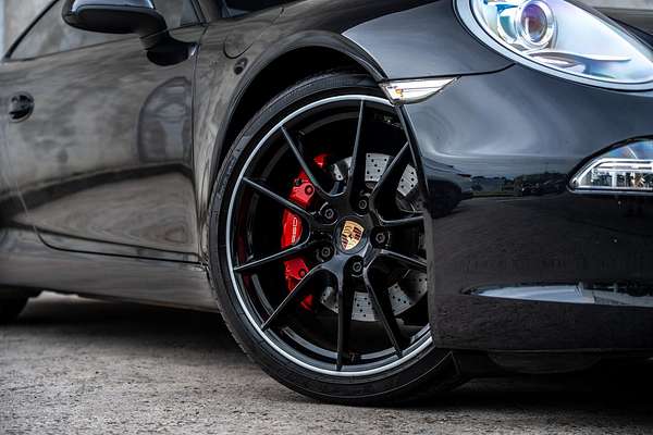 2014 Porsche 911 Carrera S 991