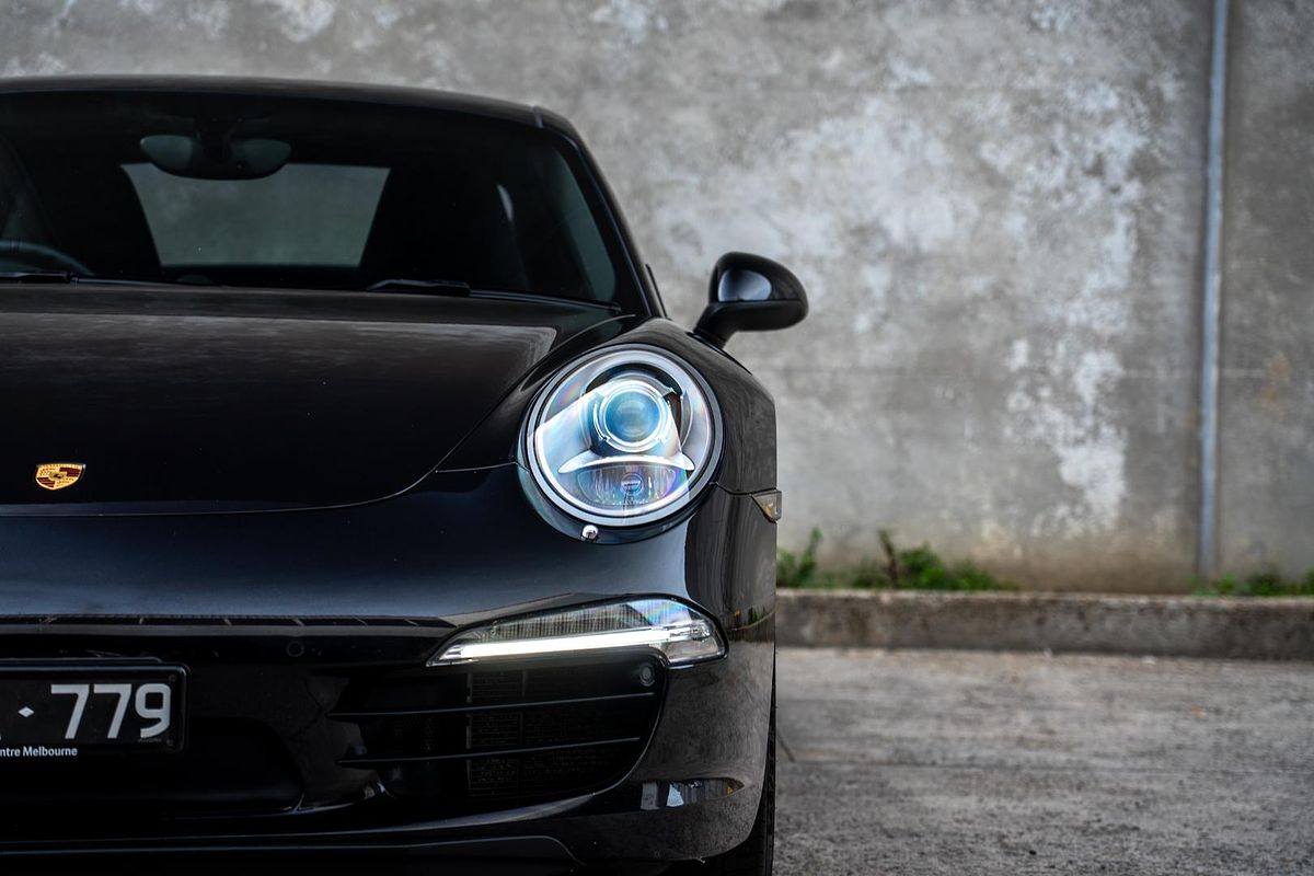 2014 Porsche 911 Carrera S 991
