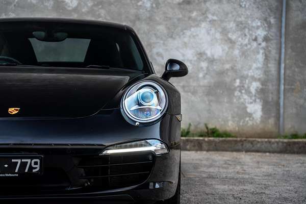 2014 Porsche 911 Carrera S 991