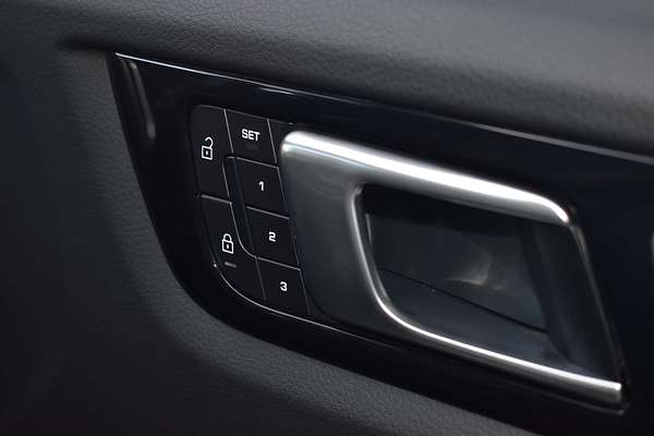 2022 Porsche Cayenne Platinum Edition 9YB
