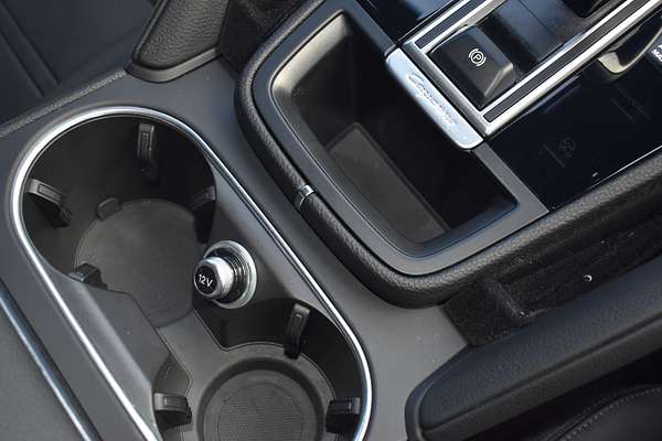 2022 Porsche Cayenne Platinum Edition 9YB