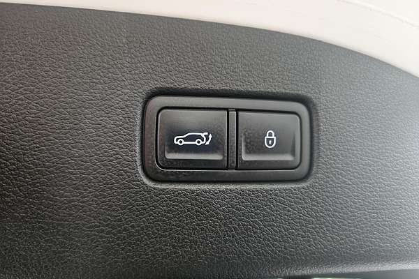 2023 Genesis G70 IK.V2