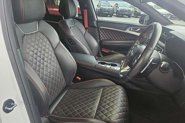 2023 Genesis G70 IK.V2