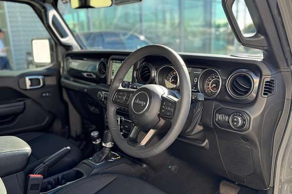 2023 Jeep Wrangler Unlimited Night Eagle JL