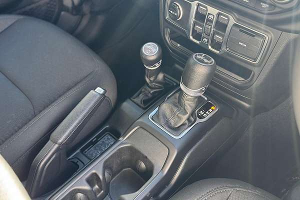 2023 Jeep Wrangler Unlimited Night Eagle JL