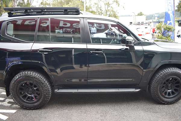 2022 Toyota Landcruiser Sahara ZX FJA300R