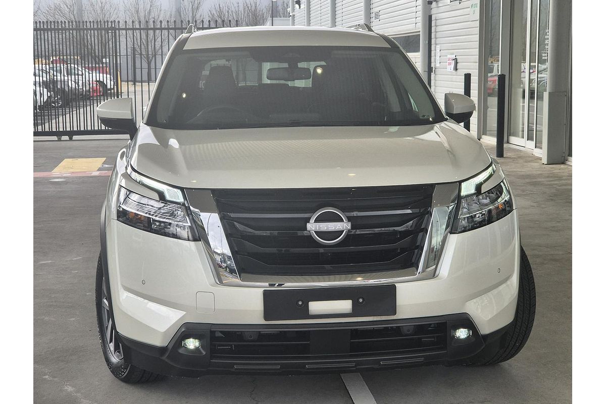 2024 Nissan Pathfinder Ti R53