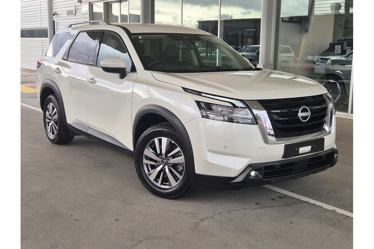 2024 Nissan Pathfinder Ti R53