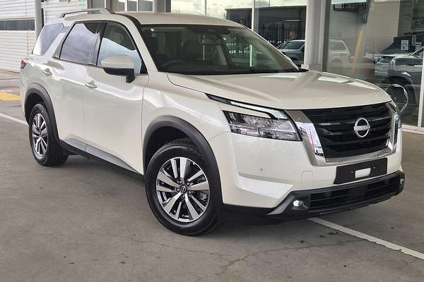 2024 Nissan Pathfinder Ti R53