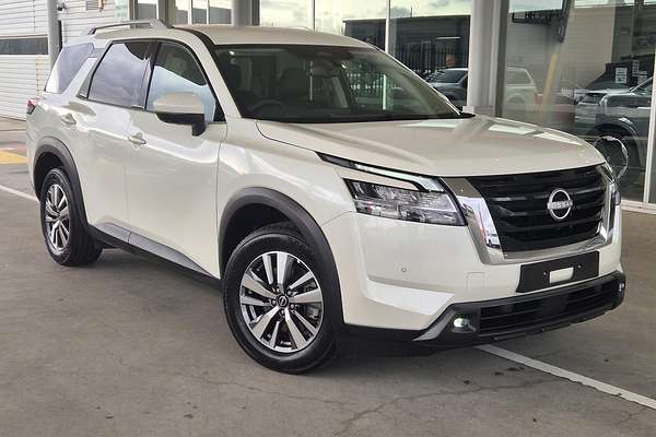 2024 Nissan Pathfinder Ti R53