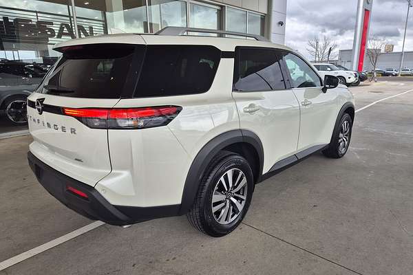 2024 Nissan Pathfinder Ti R53
