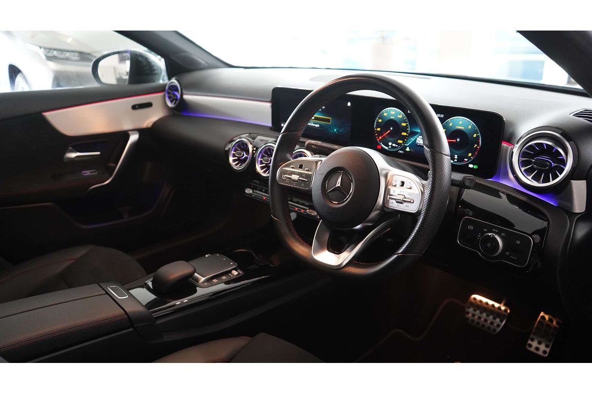 2022 Mercedes-Benz A-Class A250 V177