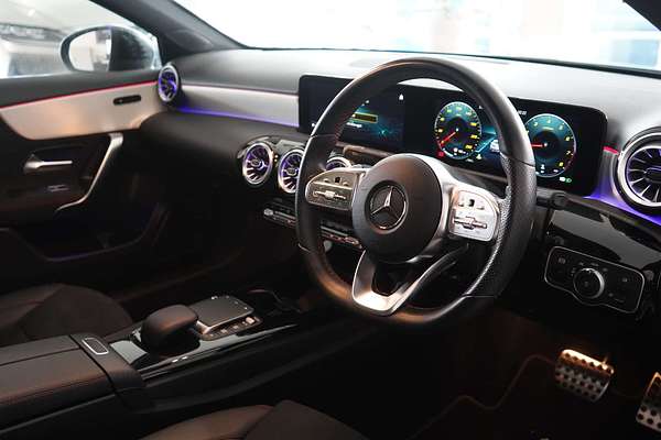 2022 Mercedes-Benz A-Class A250 V177