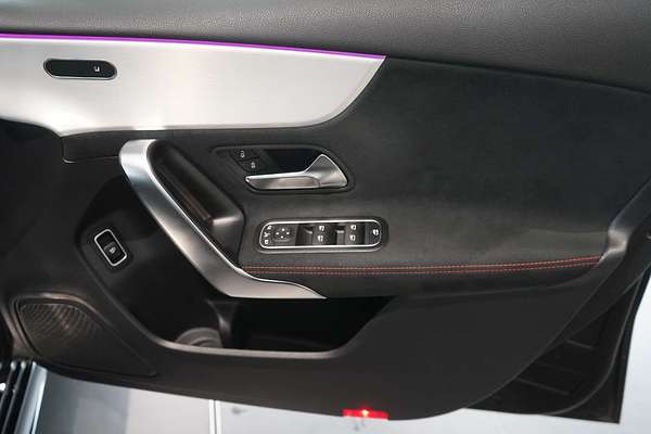 2022 Mercedes-Benz A-Class A250 V177