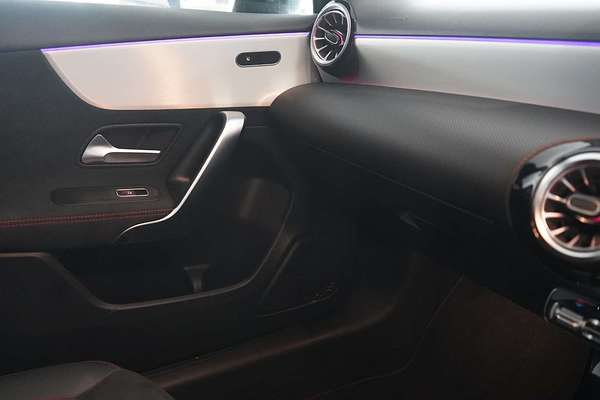 2022 Mercedes-Benz A-Class A250 V177