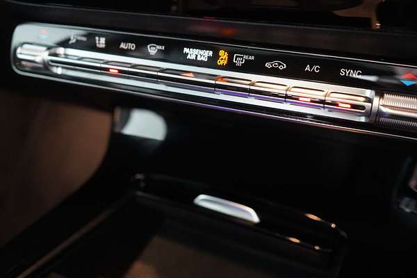2022 Mercedes-Benz A-Class A250 V177