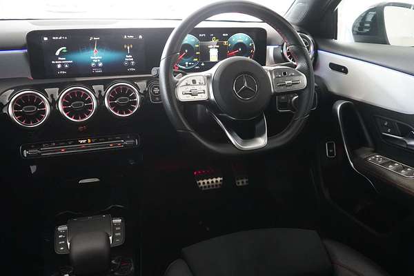 2022 Mercedes-Benz A-Class A250 V177