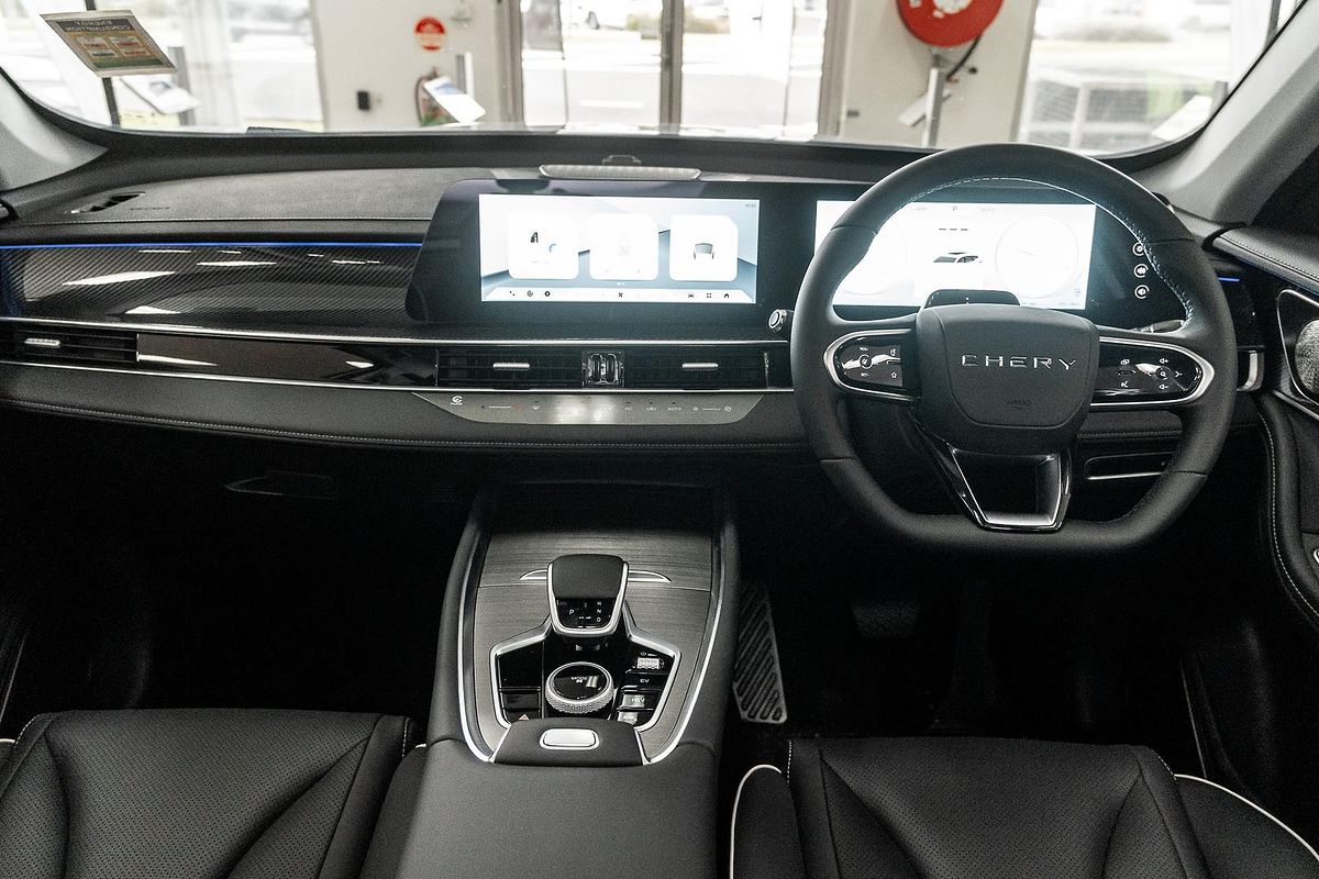 2025 Chery Tiggo 7 Super Hybrid Ultimate T32