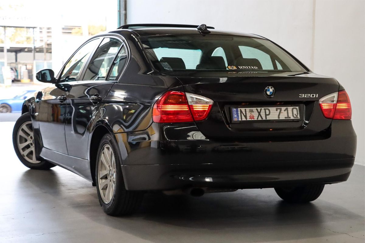2007 BMW 3 Series 320i Executive E90