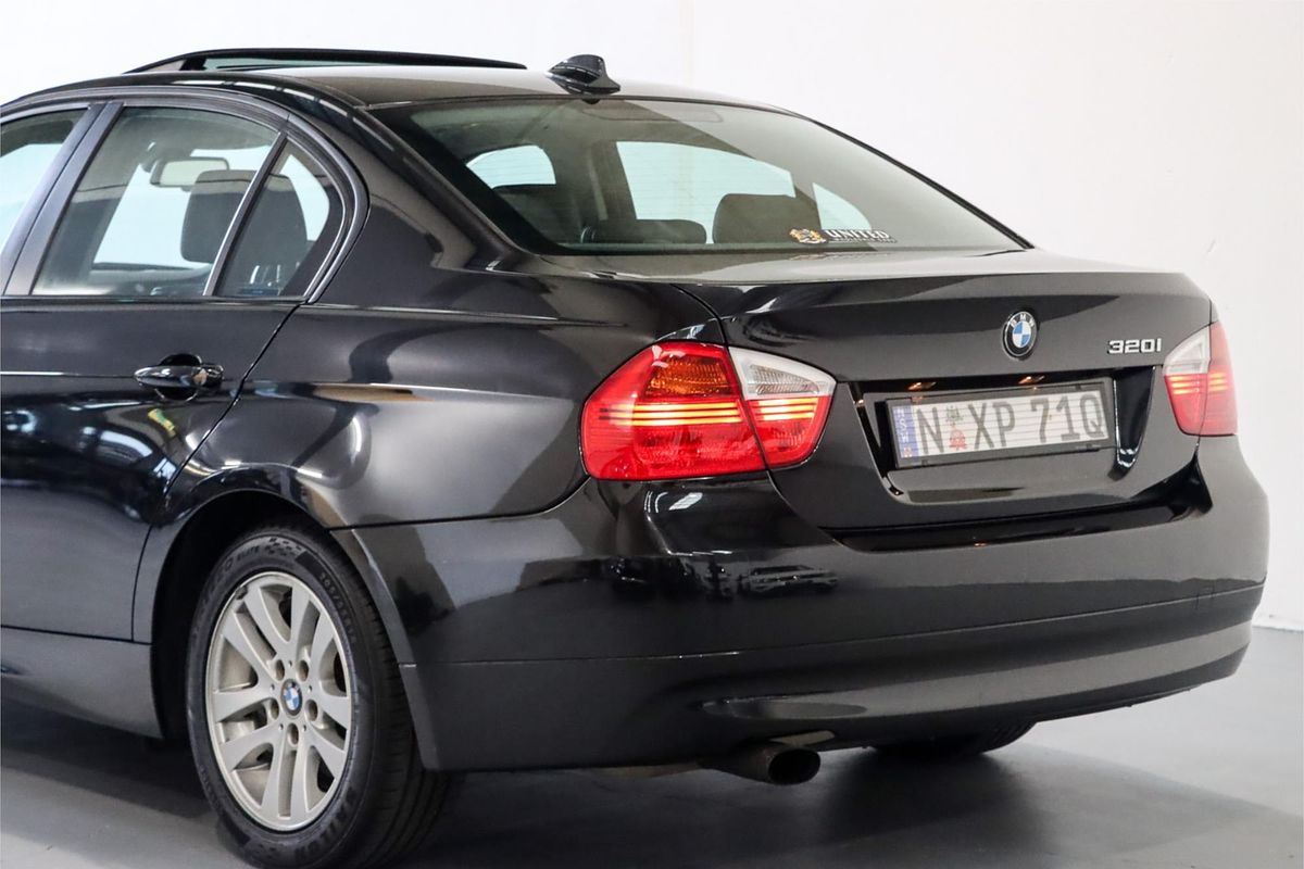 2007 BMW 3 Series 320i Executive E90