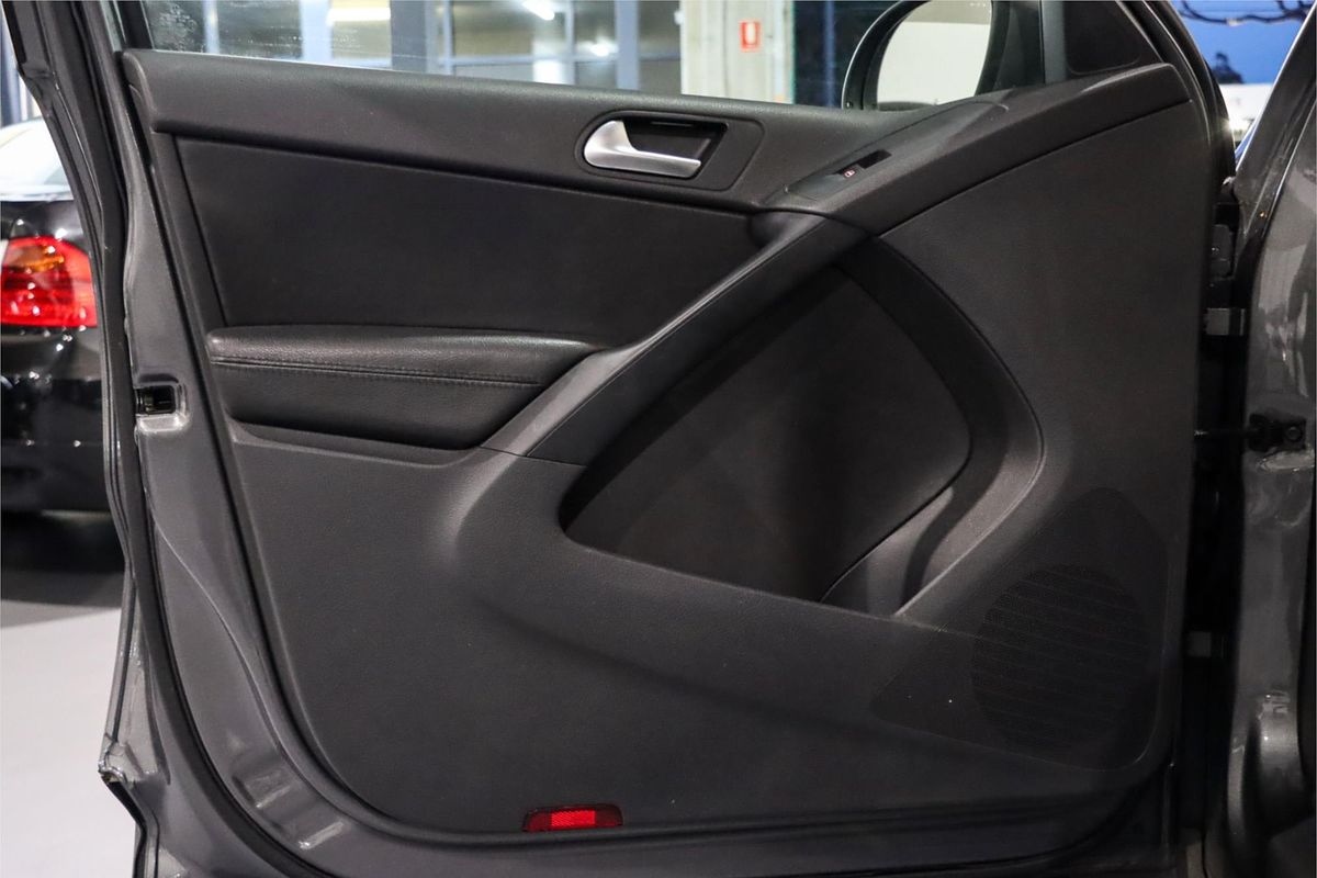 2013 Volkswagen Tiguan 132TSI Pacific 5N
