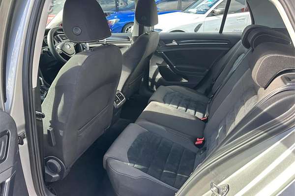 2014 Volkswagen Golf 103TSI Highline 7
