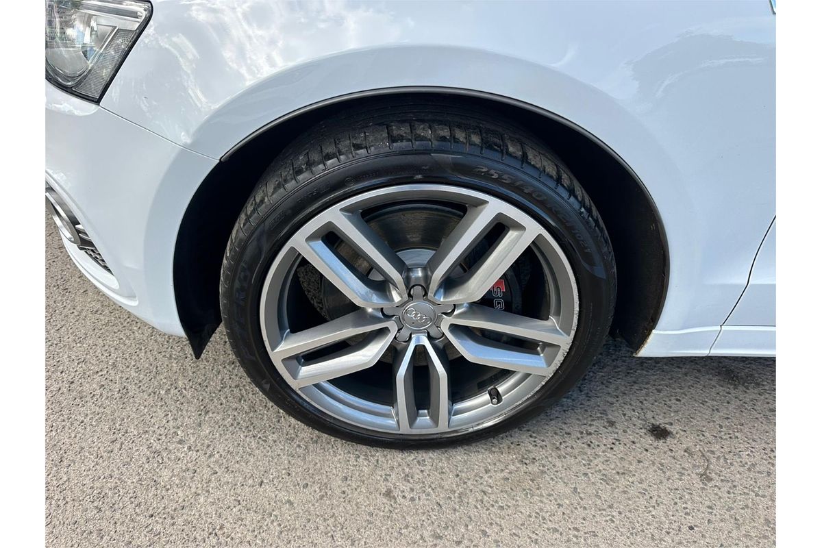 2015 Audi SQ5 TDI 8R