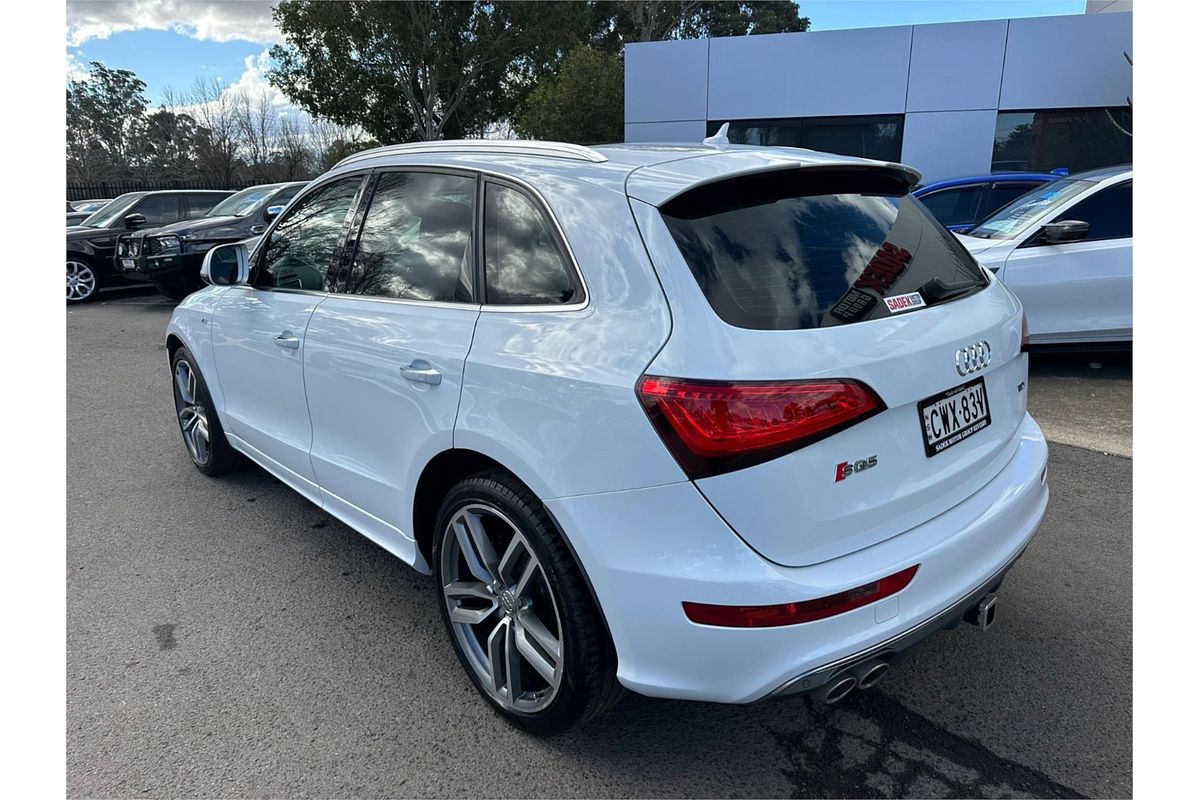 2015 Audi SQ5 TDI 8R
