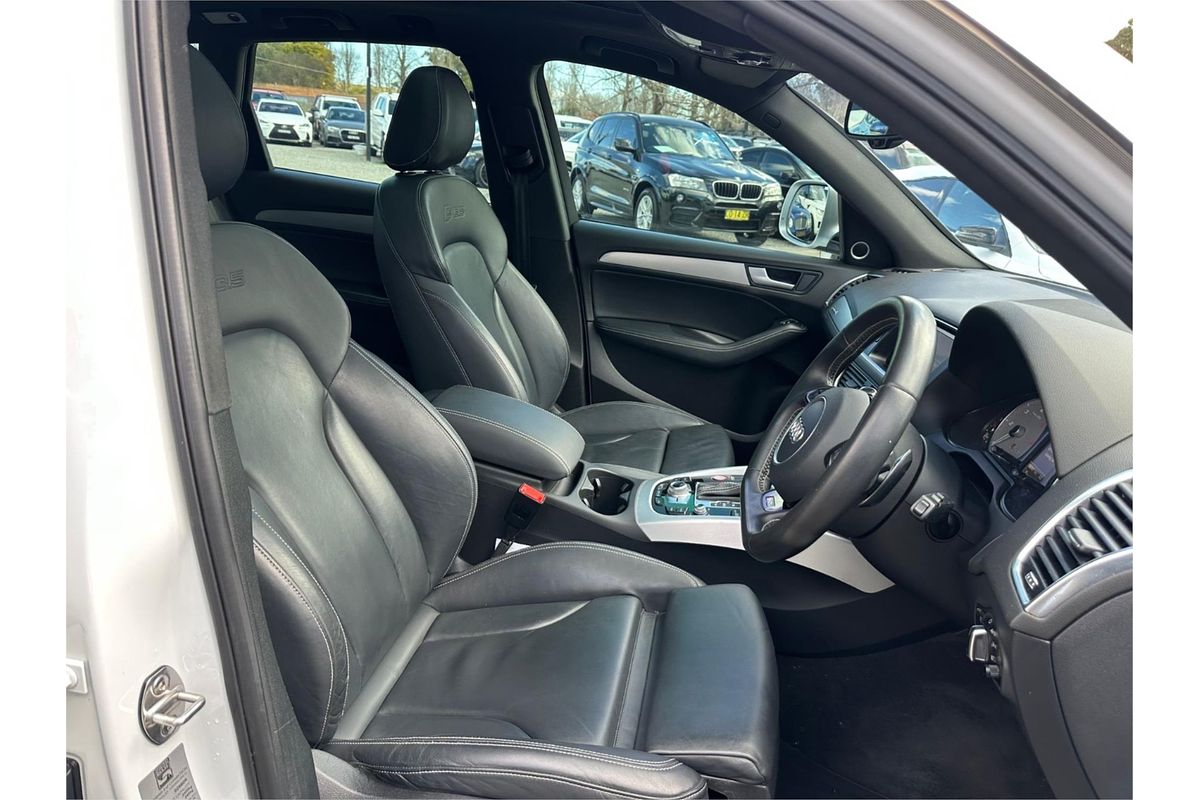 2015 Audi SQ5 TDI 8R